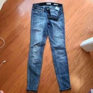 Jessica Simpson jeans